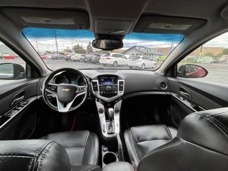2015 Chevrolet Cruze 2LT Auto