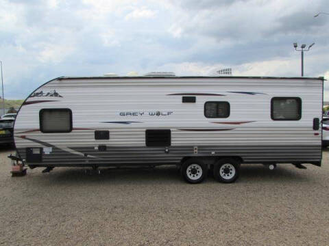 2015 CHEROKEE GREY WOLF