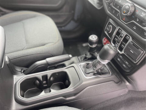 2025 Jeep Gladiator Willys