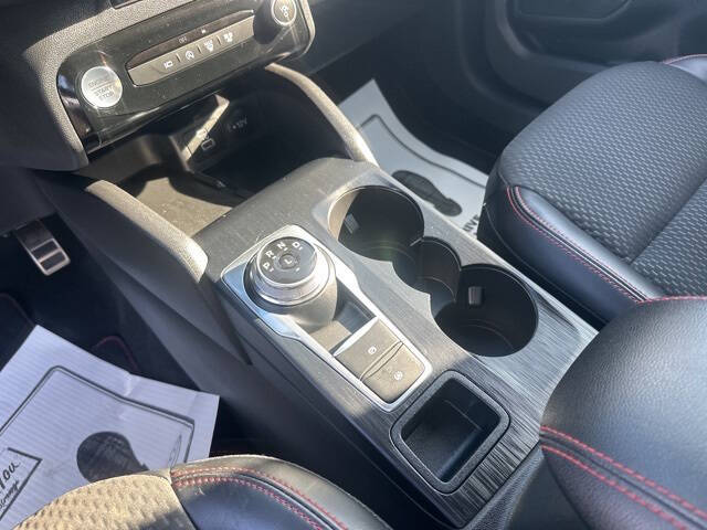 2023 Ford Escape ST-Line Select