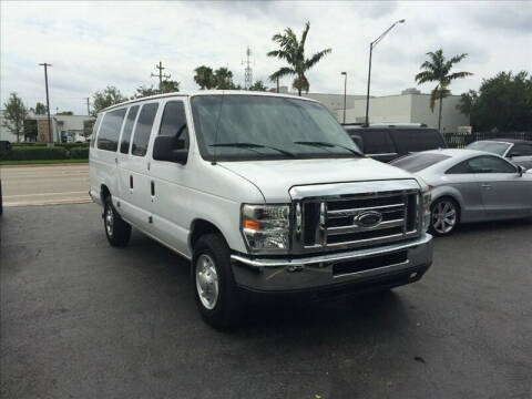 2011 Ford E-Series Wagon