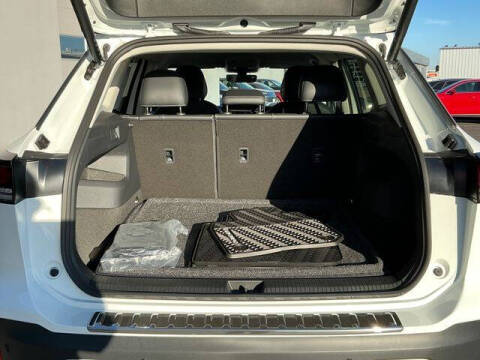 2025 Volkswagen Tiguan SE 4Motion