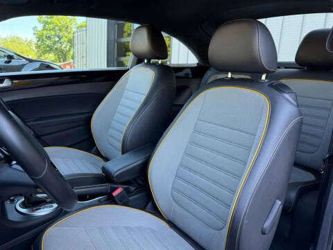 2016 Volkswagen Beetle 1.8T Dune PZEV