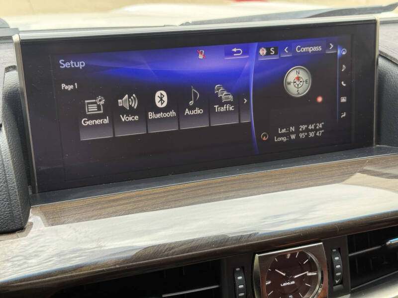 2017 Lexus LX 570