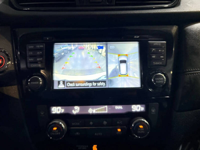 2017 Nissan Rogue Hybrid