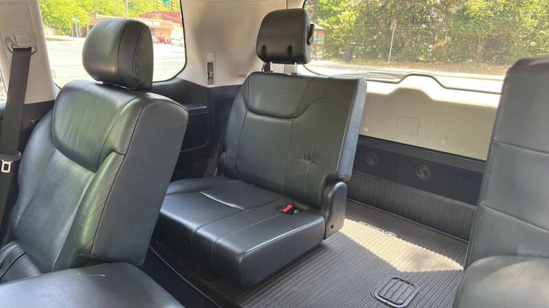 2011 Lexus LX 570