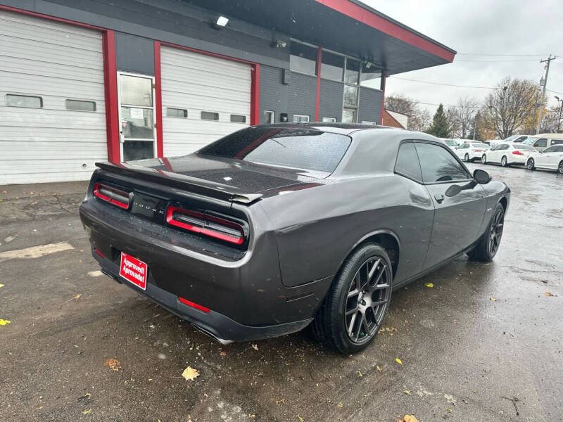 2016 Dodge Challenger