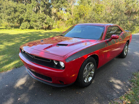 2015 Dodge Challenger SXT