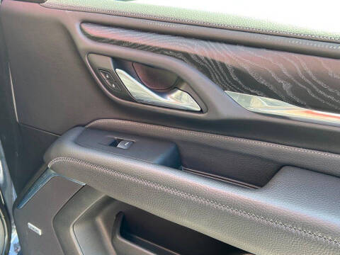 2023 GMC Yukon XL Denali