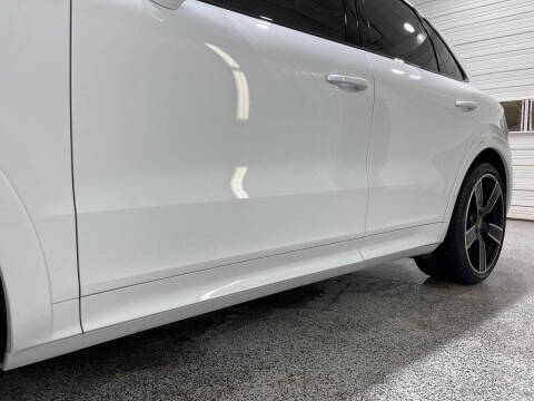 2021 Porsche Cayenne Turbo