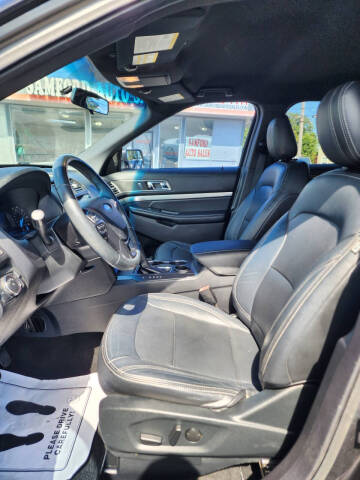2019 Ford Explorer XLT