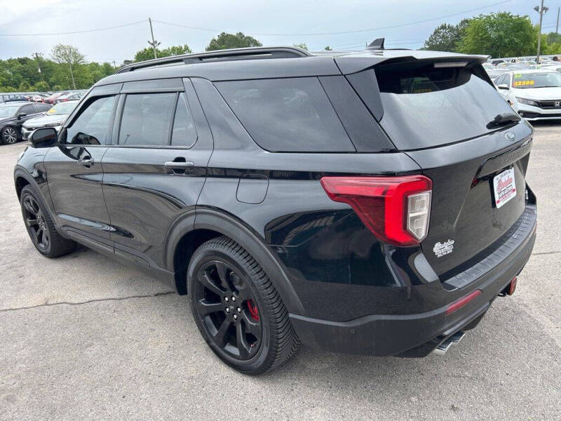 2020 Ford Explorer ST