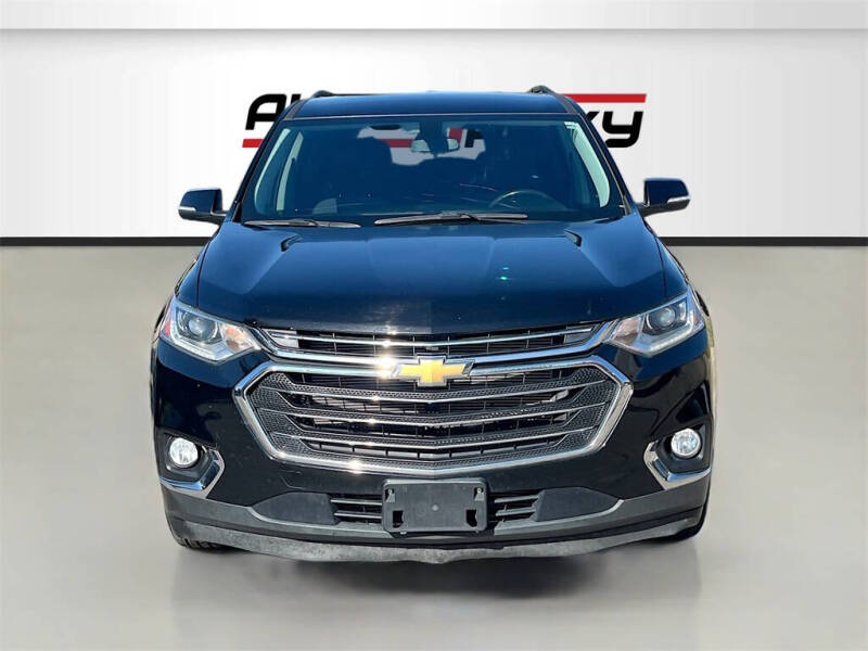 2021 Chevrolet Traverse LT Cloth