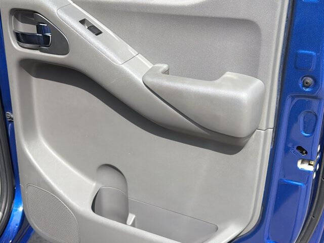 2015 Nissan Frontier SV