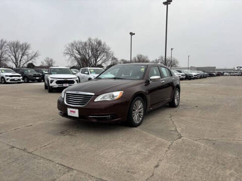 2013 Chrysler 200 Limited
