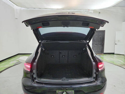 2021 Porsche Macan GTS