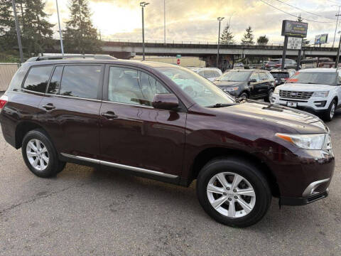 2013 Toyota Highlander Plus