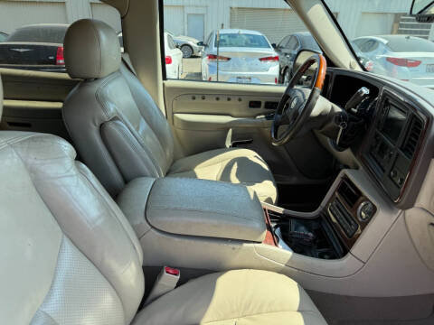 2005 Cadillac Escalade ESV Platinum Edition