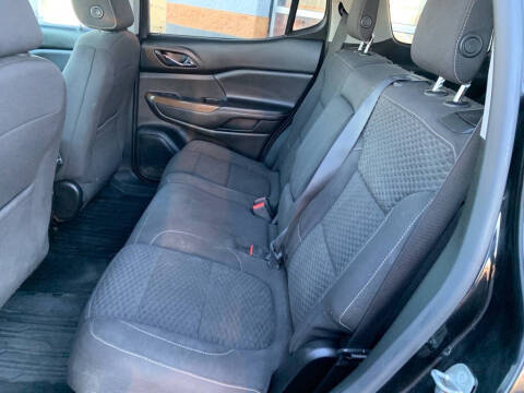 2017 GMC Acadia SLE-2