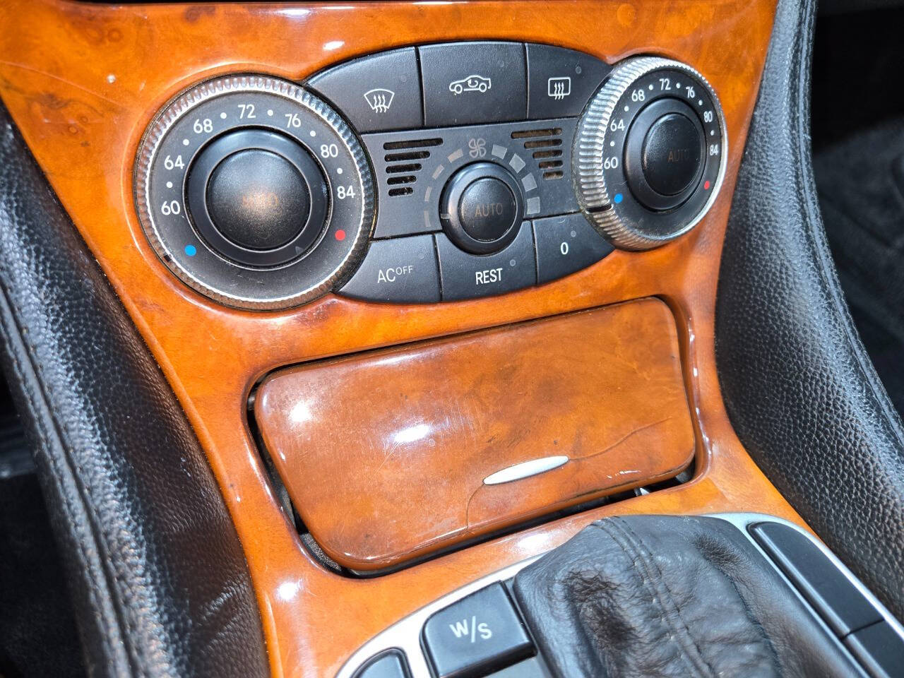 2003 Mercedes-Benz SL-Class 69