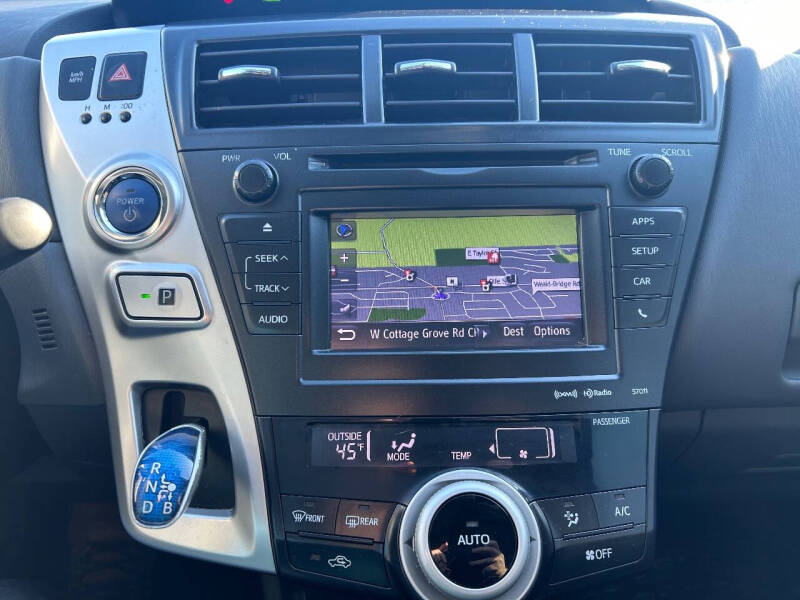 2012 Toyota Prius v Five