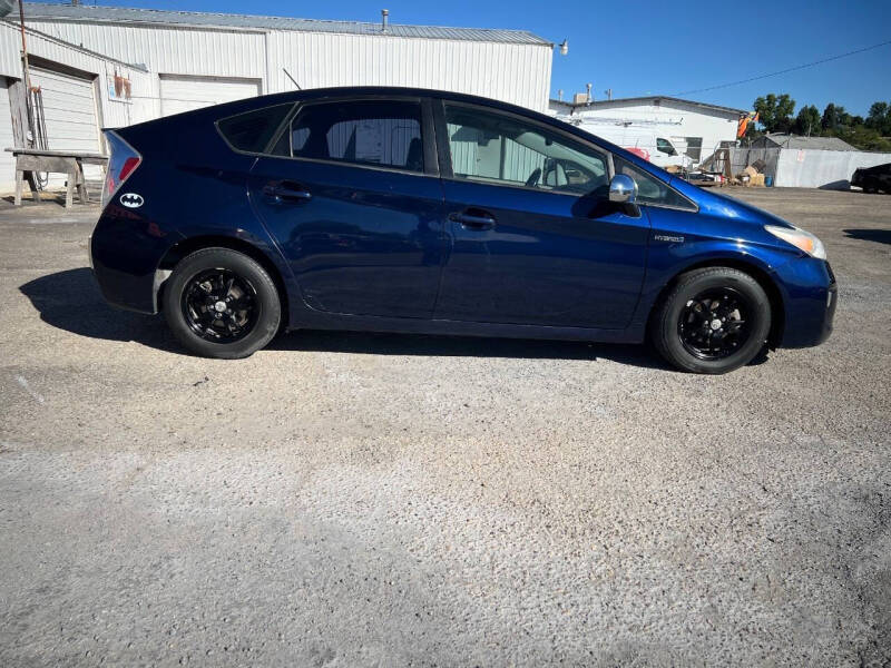 2012 Toyota Prius Two
