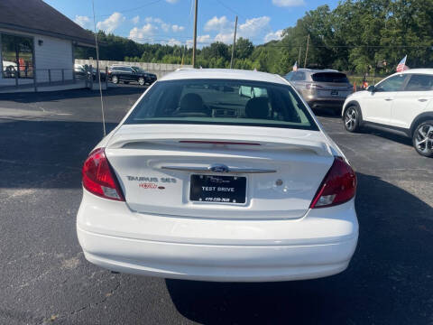2003 Ford Taurus SES