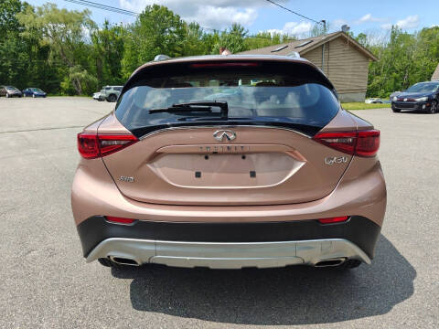 2018 Infiniti QX30 Luxury