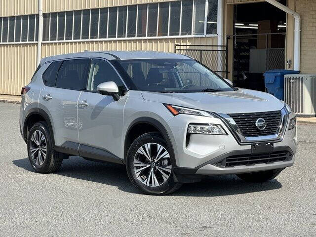 https://cdn05.carsforsale.com/16cbc5087490f995b469fe3d6cf52046/800x600/2021-nissan-rogue-sv-awd-4dr-crossover.jpg