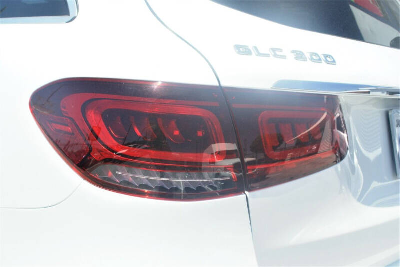 2021 Mercedes-Benz GLC GLC 300