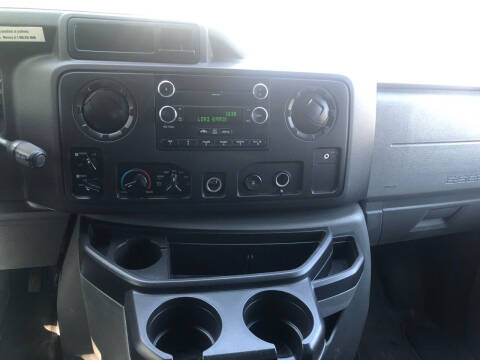 2011 Ford E-Series E-250