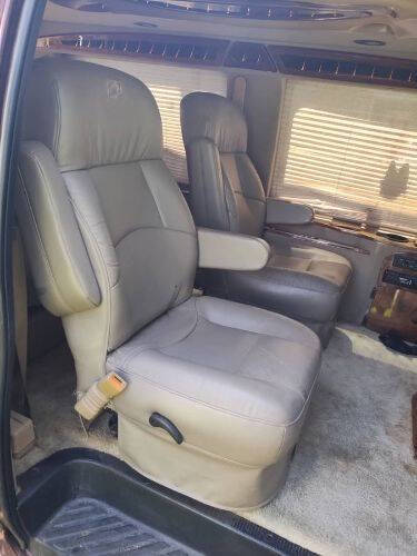 2000 Ford E-150