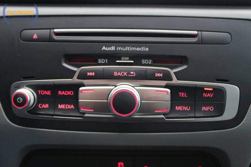 2016 Audi Q3 2.0T quattro Premium Plus