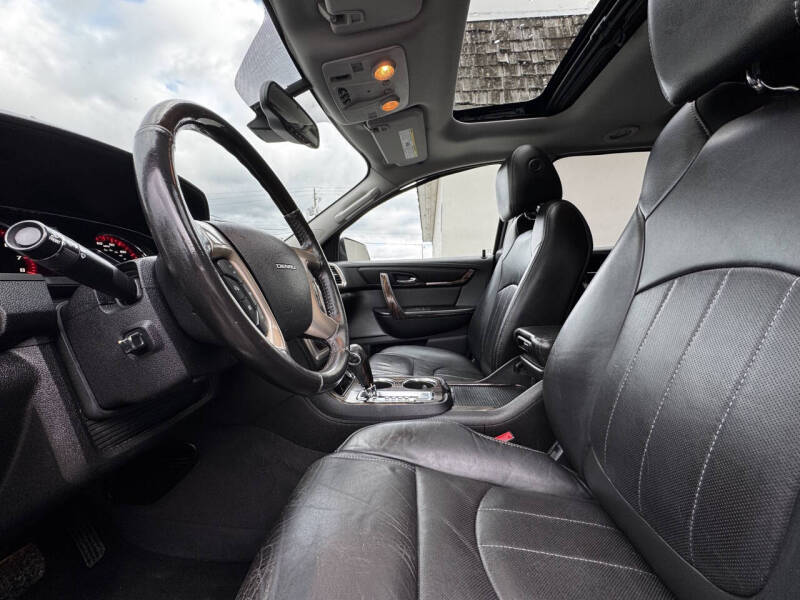 2016 GMC Acadia Denali