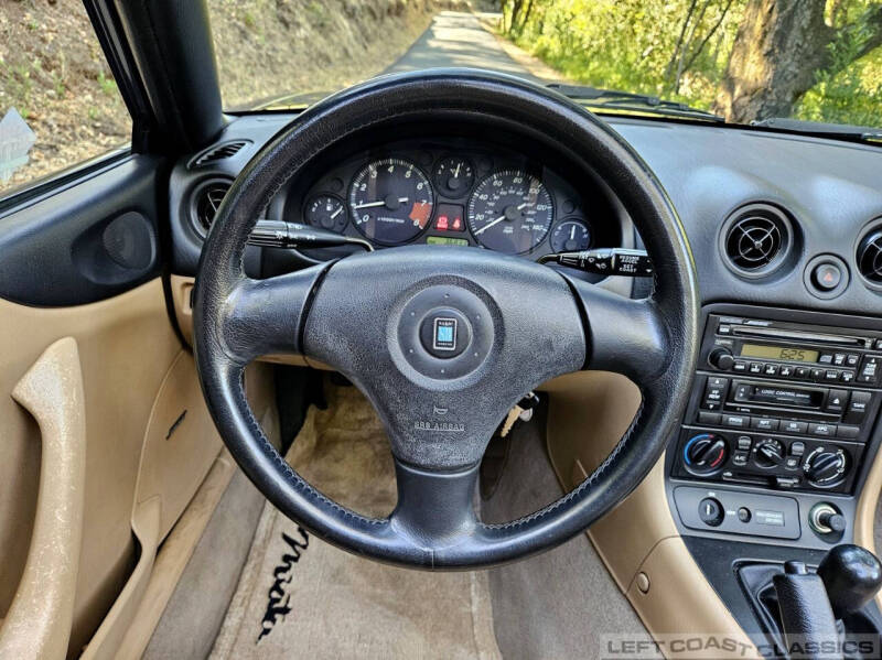 2000 Mazda MX-5 Miata LS