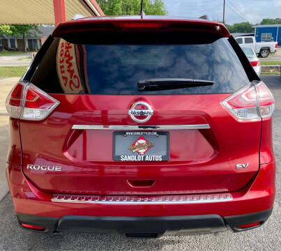2015 Nissan Rogue SV