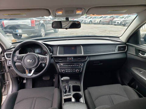 2018 Kia Optima LX