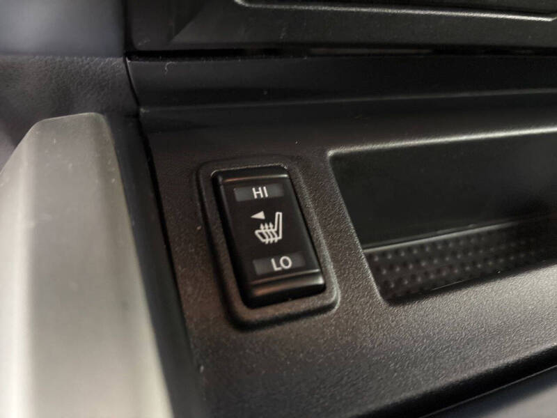 2024 Nissan Titan XD SV