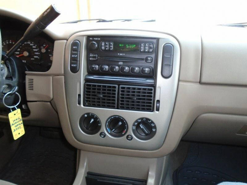 2005 Ford Explorer XLT