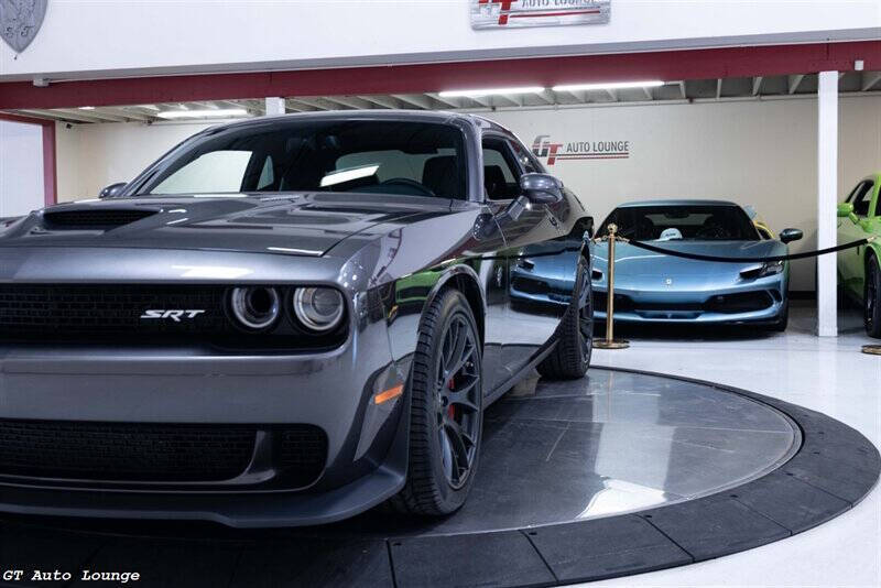 2015 Dodge Challenger SRT Hellcat