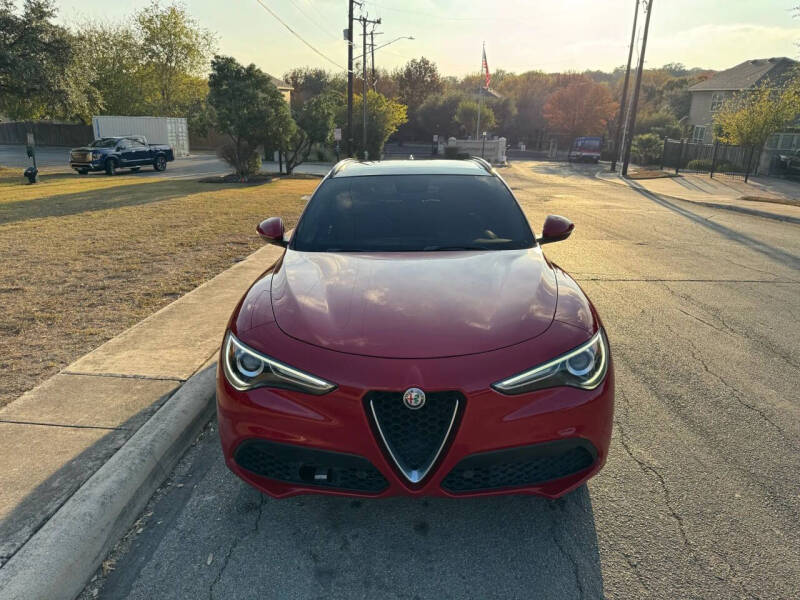 2019 Alfa Romeo Stelvio Sport