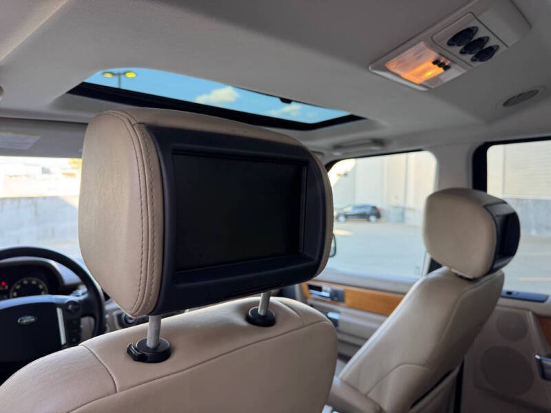 2012 Land Rover LR4 HSE LUX