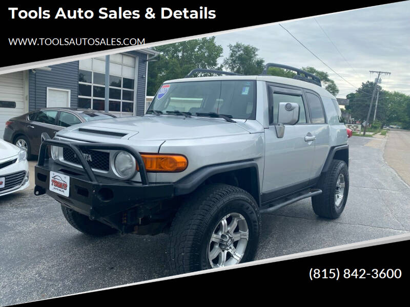 2007 Toyota FJ Cruiser for sale at Tools Auto Sales & Details in Pontiac IL