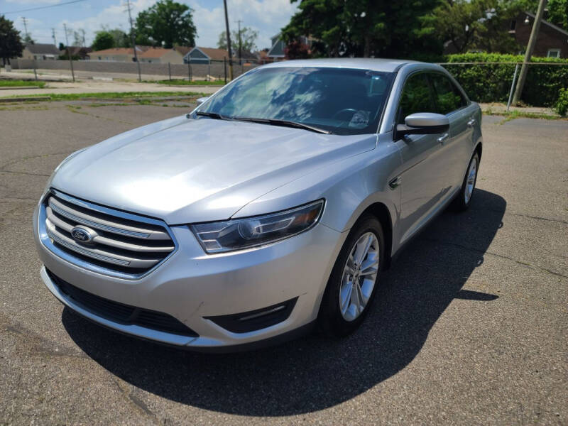 2015 Ford Taurus for sale at METRO CITY AUTO GROUP LLC in Lincoln Park MI