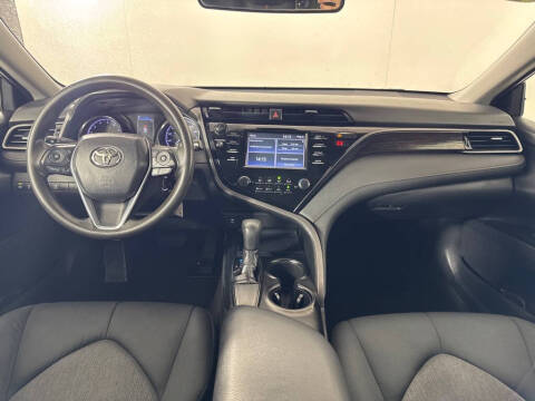 2019 Toyota Camry LE