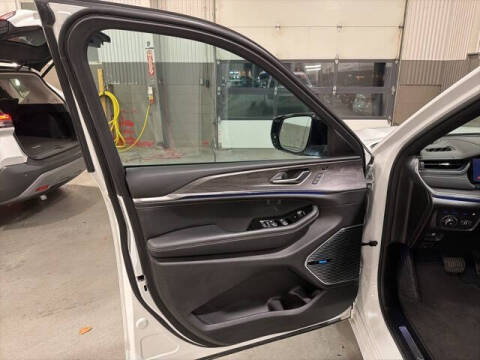 2023 Jeep Grand Cherokee Overland 4xe