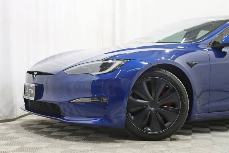 2023 Tesla Model S Plaid