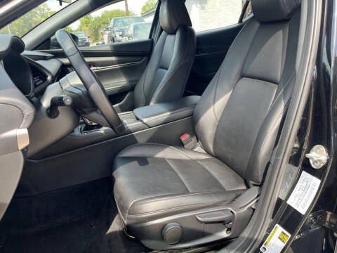 2022 Mazda Mazda3 Hatchback Select