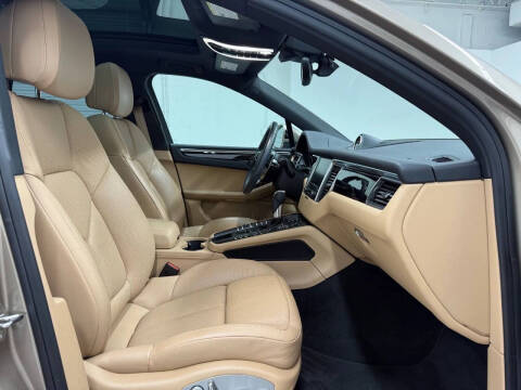 2018 Porsche Macan S