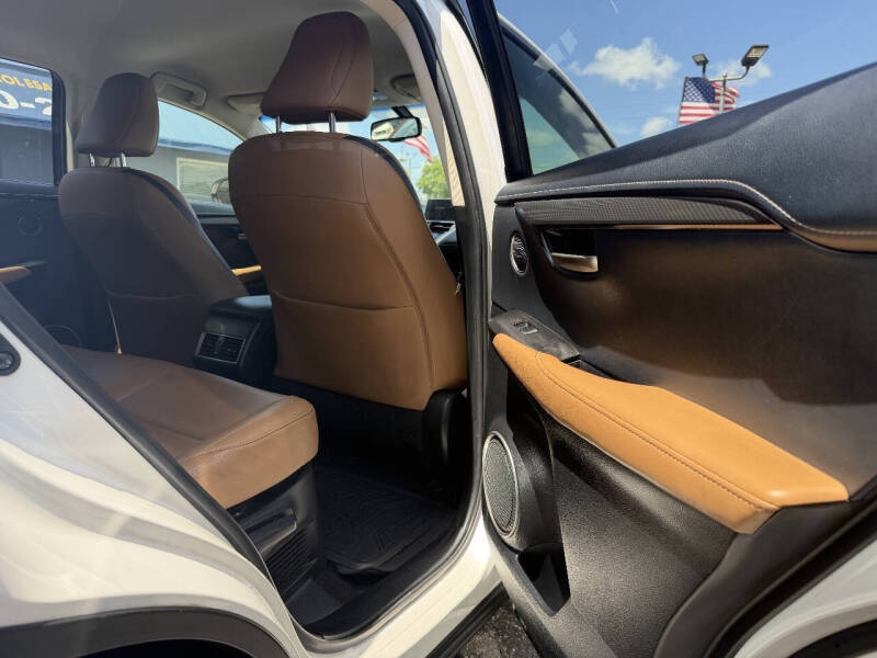 2017 Lexus NX 200t